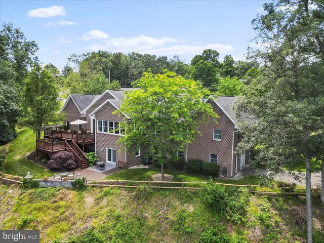 $679,900 | 934 Samerica Drive, Chambersburg, PA 17202