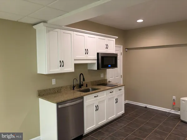 $679,900 | 934 Samerica Drive, Chambersburg, PA 17202