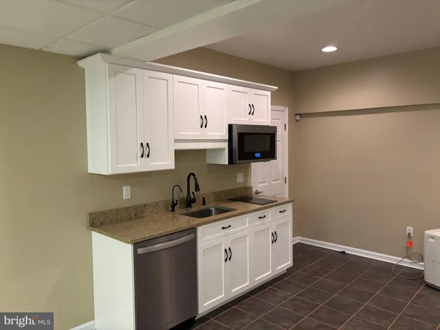 $679,900 | 934 Samerica Drive, Chambersburg, PA 17202