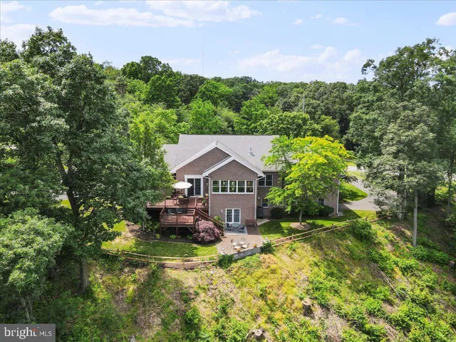 $679,900 | 934 Samerica Drive, Chambersburg, PA 17202