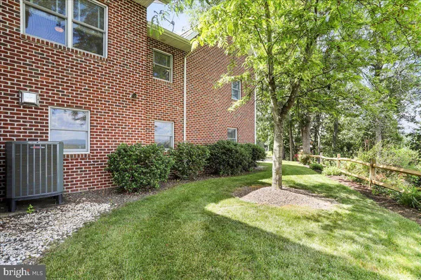 $679,900 | 934 Samerica Drive, Chambersburg, PA 17202