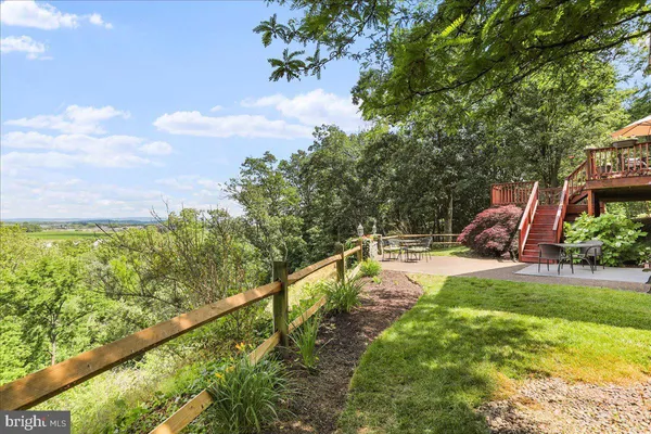 $679,900 | 934 Samerica Drive, Chambersburg, PA 17202