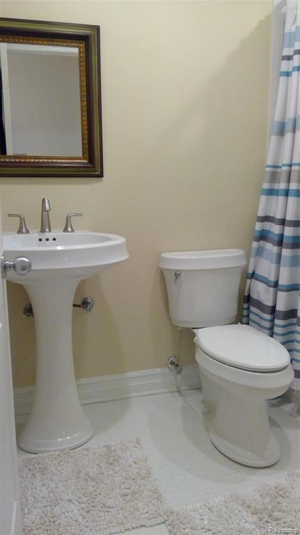 1297 Lamplighter Lane Rochester Hills, MI 48306 - Photo 26 of 32
