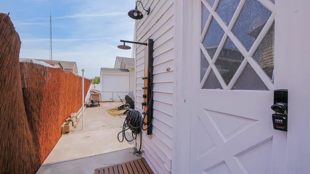 $12,500 | 229 North Derby Avenue, Unit TOP, Ventnor City, NJ 08406