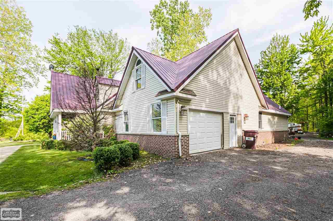 3704 Myrtle Road Fort Gratiot, MI 48059 - Photo 5 of 35