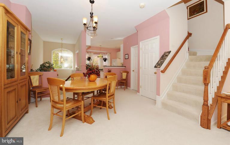 1269 Wild Hawthorn Way Reston, VA 20194 - Photo 21 of 25 Dining Room