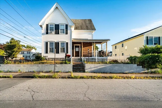 $550,000 | 651 Summer Street, Manchester, NH 03103