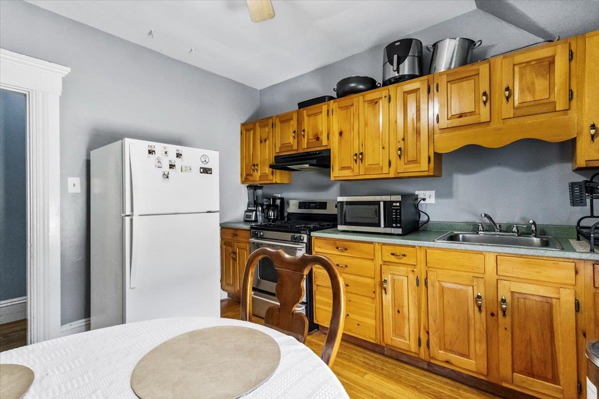 651 Summer Street Manchester, NH 03103 - Photo 33 of 46