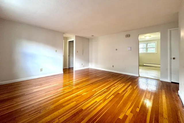 $2,100 | 12 Vinal Street, Unit 5, Boston, MA 02135