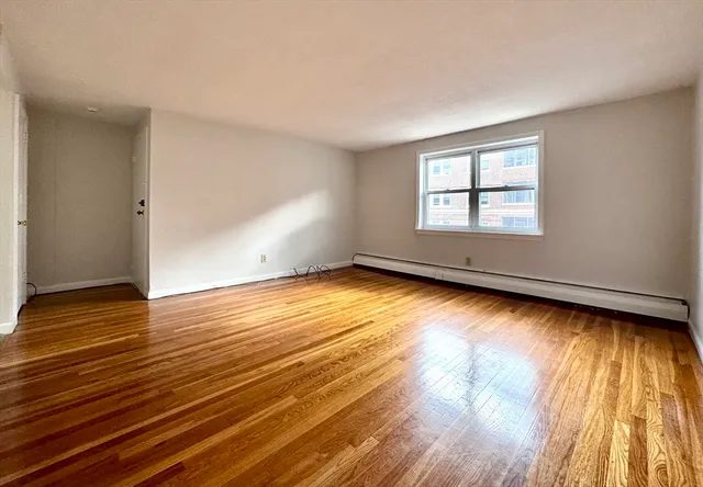 $2,100 | 12 Vinal Street, Unit 5, Boston, MA 02135