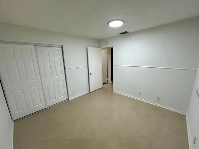 $2,250 | 7931 Southgate Boulevard, Unit E8, North Lauderdale, FL 33068
