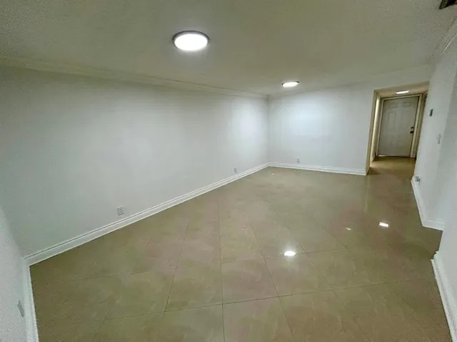 $2,250 | 7931 Southgate Boulevard, Unit E8, North Lauderdale, FL 33068