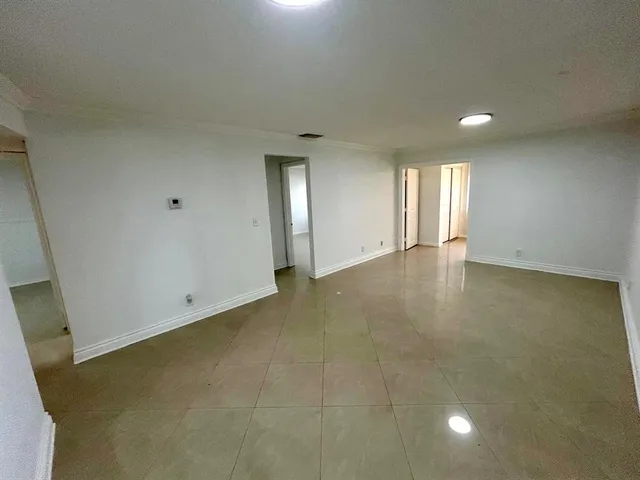 $2,250 | 7931 Southgate Boulevard, Unit E8, North Lauderdale, FL 33068