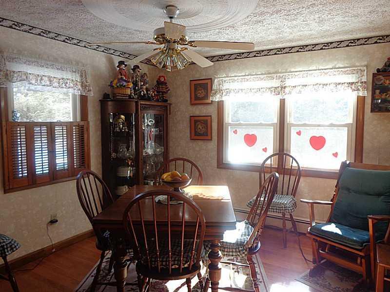 84 Bowdoinham Road Sabattus, ME 04280 - Photo 8 of 19 Dining Room.