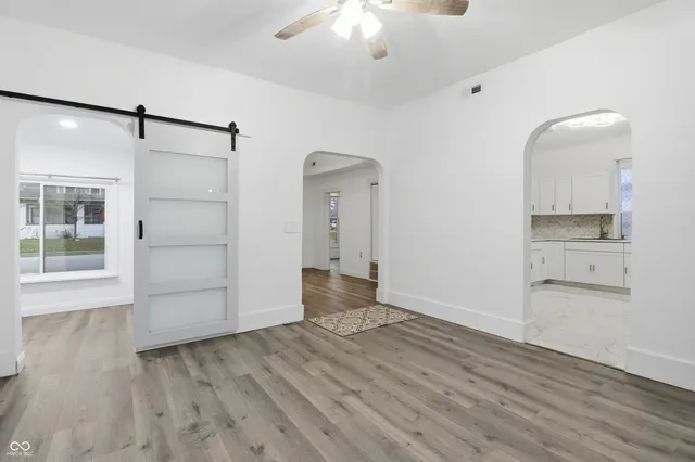 $164,900 | 800 South Macedonia Avenue, Muncie, IN 47302