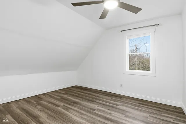 $189,900 | 800 South Macedonia Avenue, Muncie, IN 47302