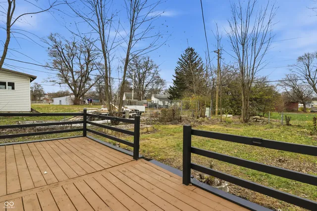 $164,900 | 800 South Macedonia Avenue, Muncie, IN 47302