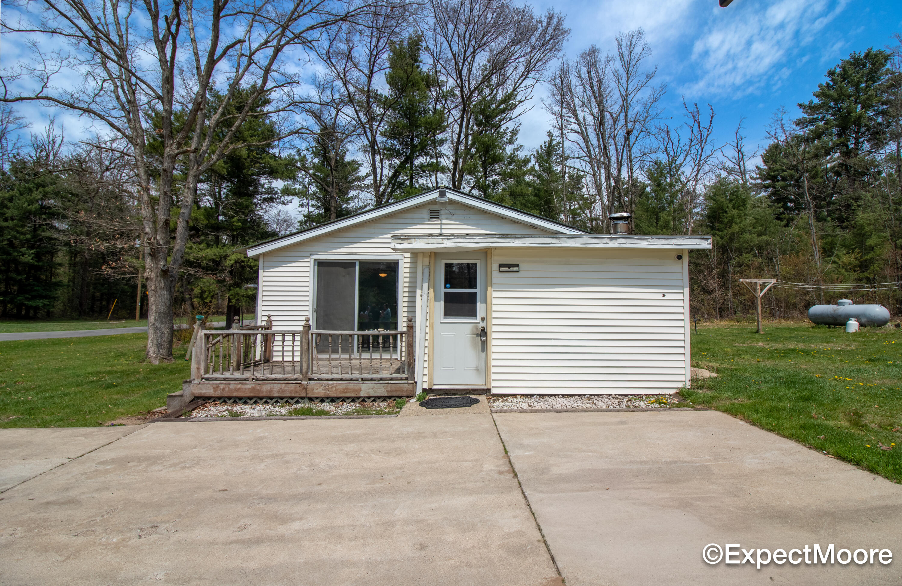 7890 North Maple Hill Road Howard City, MI 49329 - Photo 30 of 33 Howard City-18