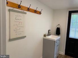 989 Laudermilch Road Palmyra, PA 17078 - Photo 11 of 18 Mud Room/Laundry/Half Bath