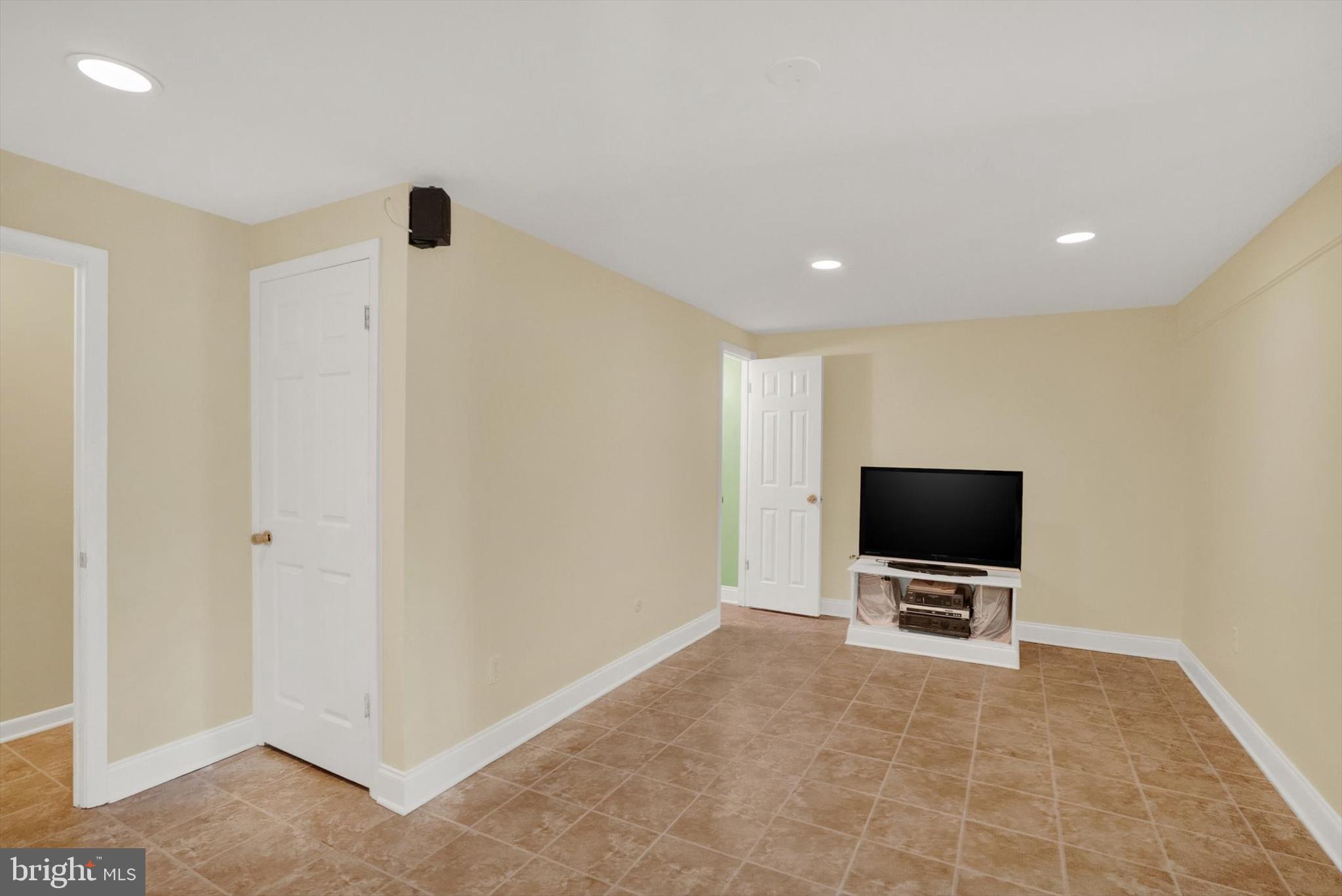 3103 Adams Way Ambler, PA 19002 - Photo 30 of 55