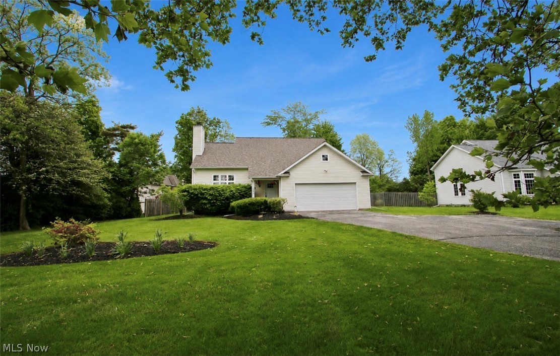 Welcome to 9846 Johnnycake Ridge Road!