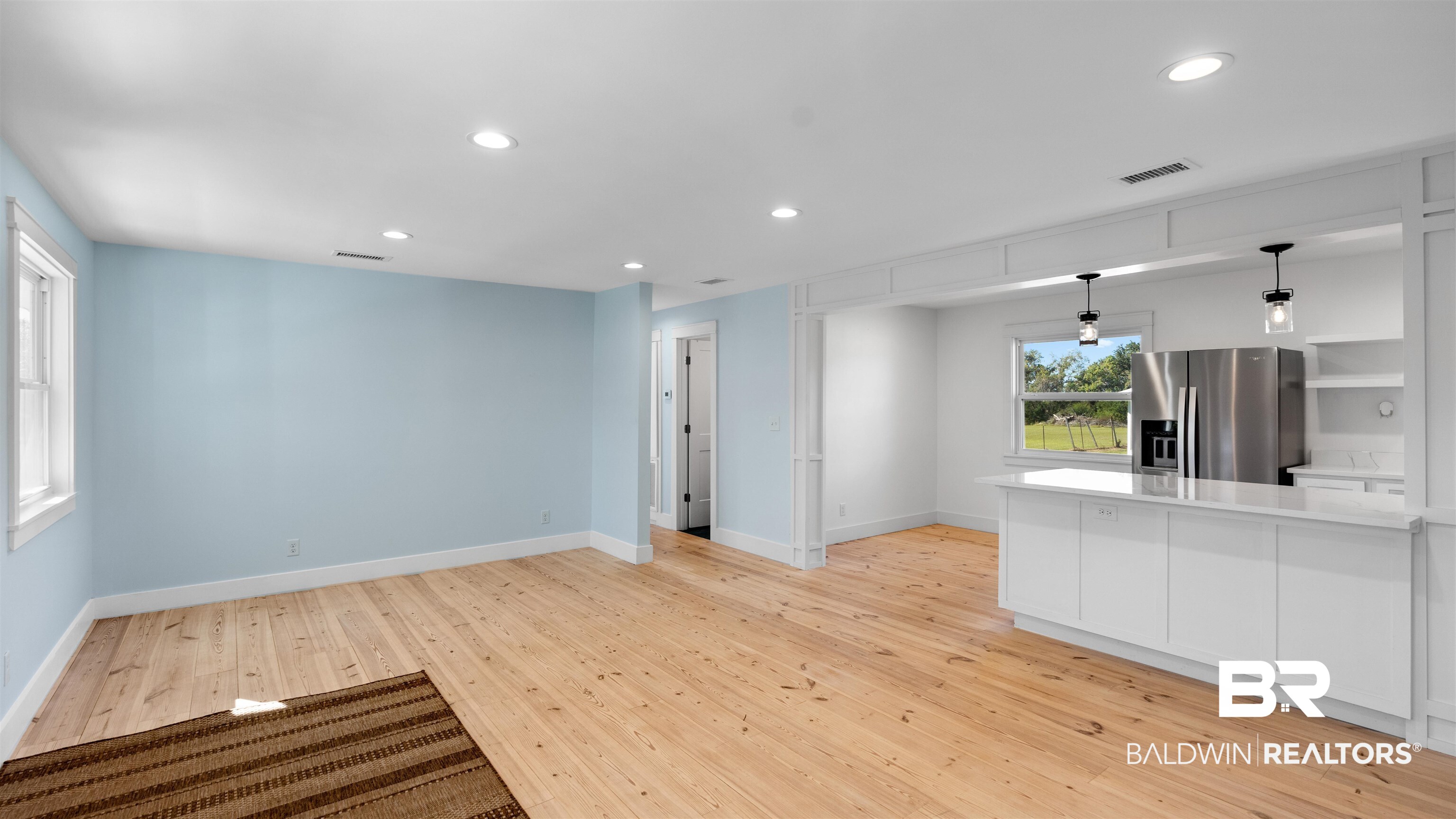 14189 County Road 3 Fairhope, AL 36532 - Photo 6 of 23 Living Room