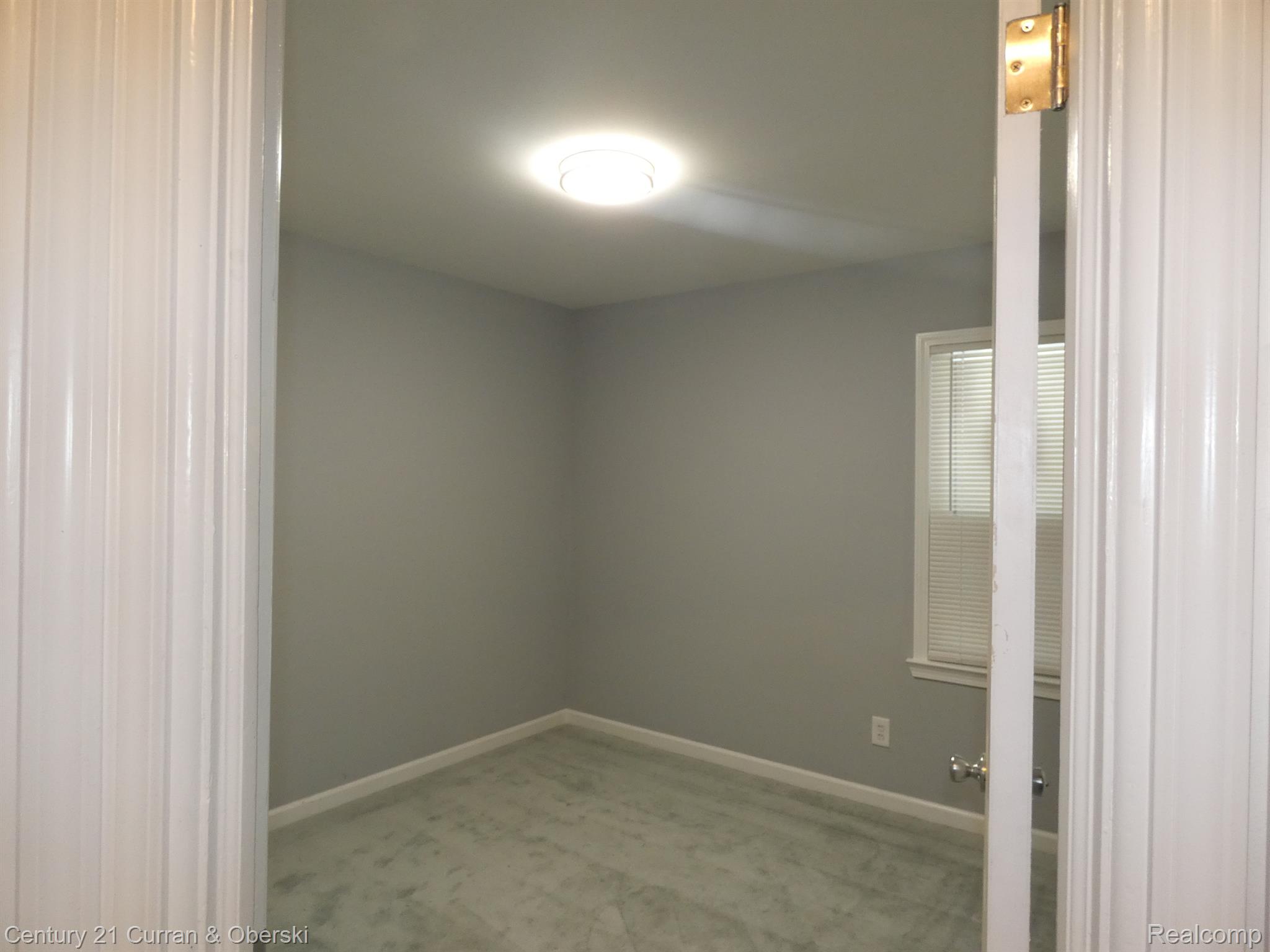 11409 Balfour Road Detroit, MI 48224 - Photo 13 of 28 Gallery Image 13