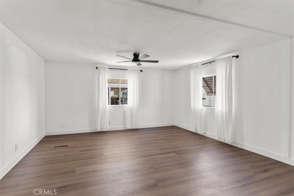300 North Rampart Street, Unit 127 Orange, CA 92868 - Photo 18 of 29
