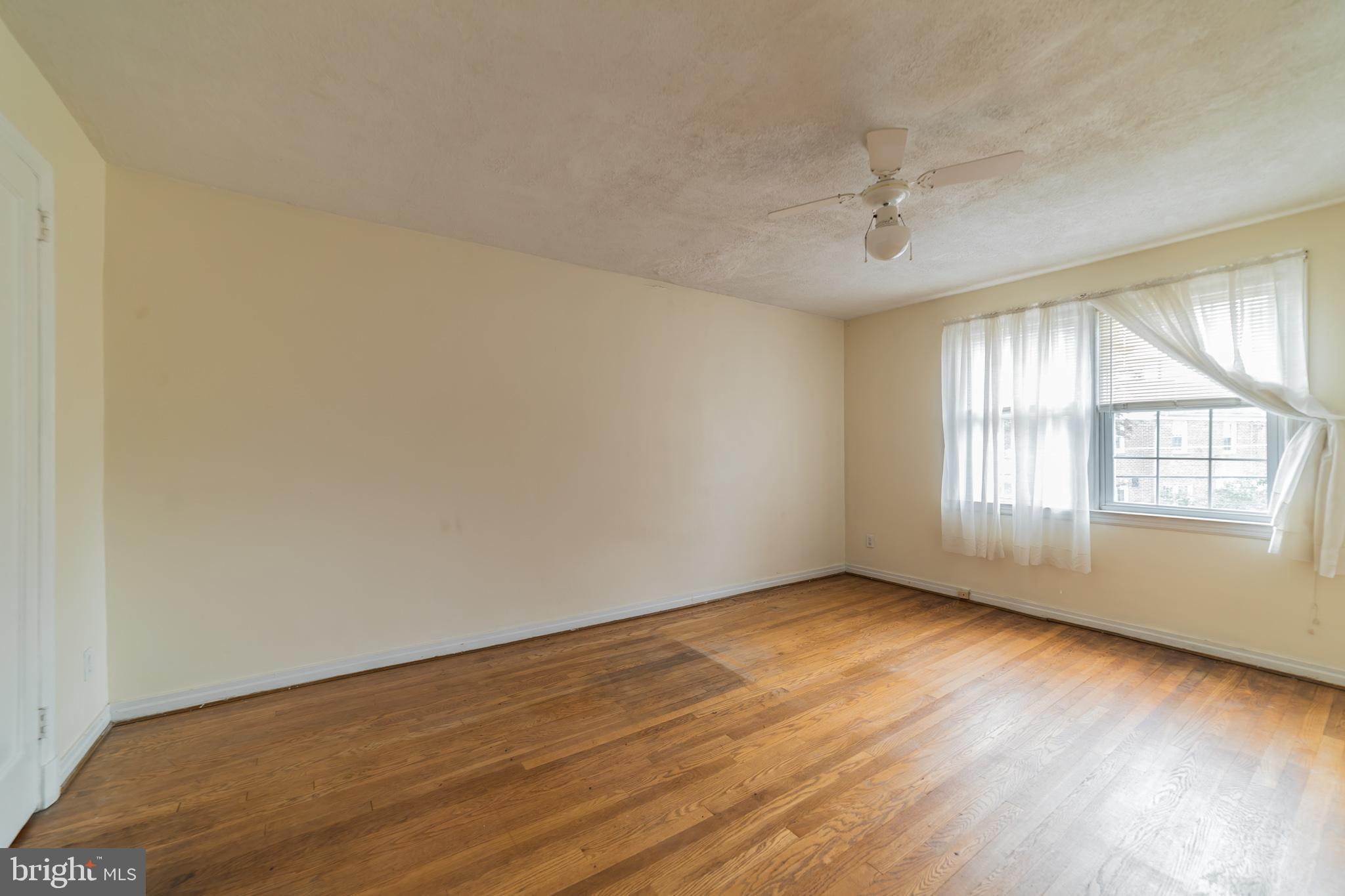 1728 Aberdeen Road Towson, MD 21286 - Photo 12 of 23