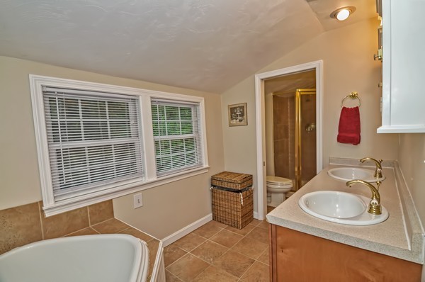 16 Ferndale Road Natick, MA 01760 - Photo 19 of 30 Gallery Image 19