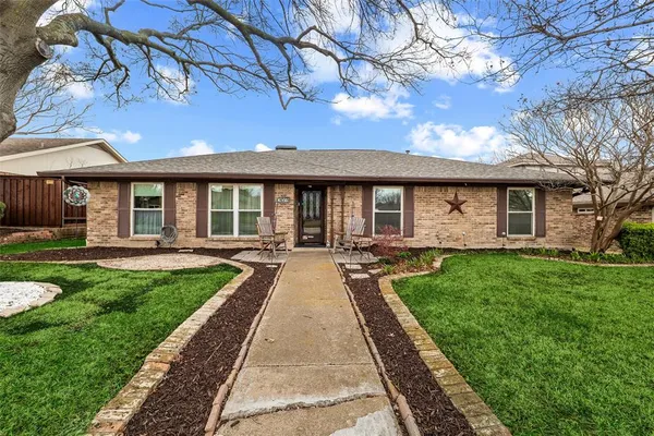 $442,000 | 2609 Landershire Lane, Plano, TX 75023