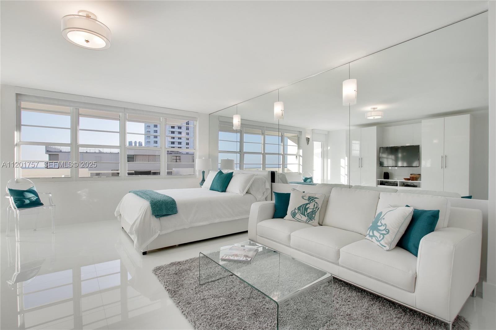 100 Lincoln Road, Unit 940 Miami Beach, FL 33139 - Photo 20 of 29