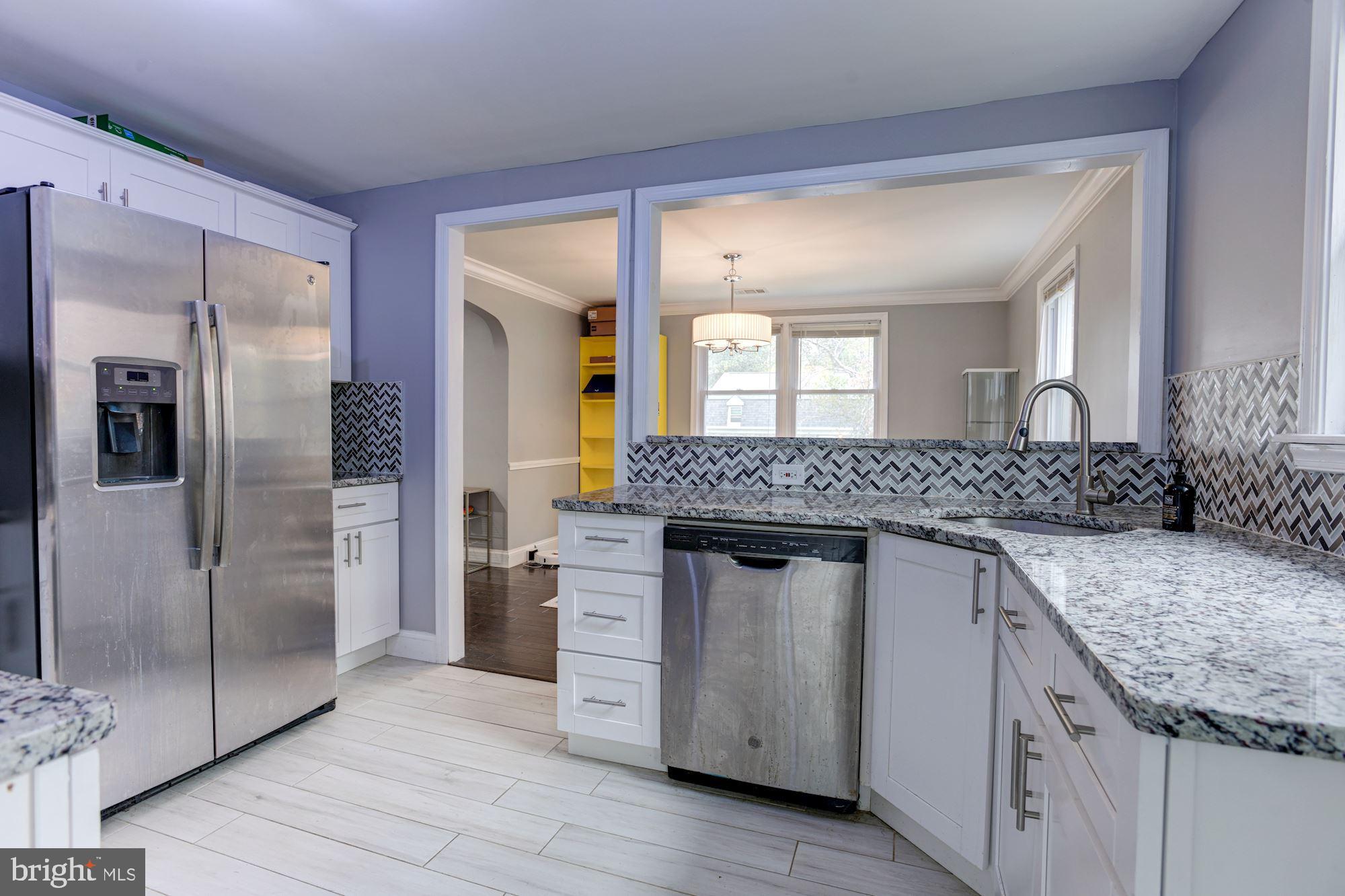 722 Nottingham Road Baltimore, MD 21229 - Photo 13 of 26 Kitchen