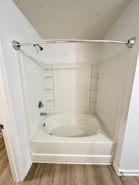 348 Merlin Court Crestview, FL 32539 - Photo 17 of 40 a white bath tub and shower