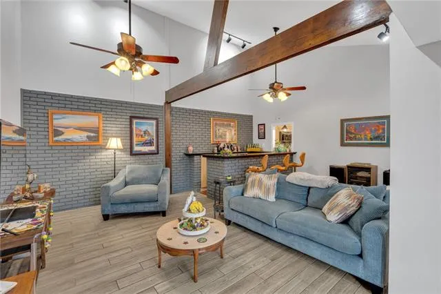 $575,000 | 426 16th Street, New Orleans, LA 70124