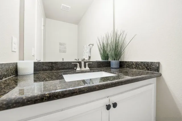 $989,000 | 11781 Caminito De Las Missiones, San Diego, CA 92128