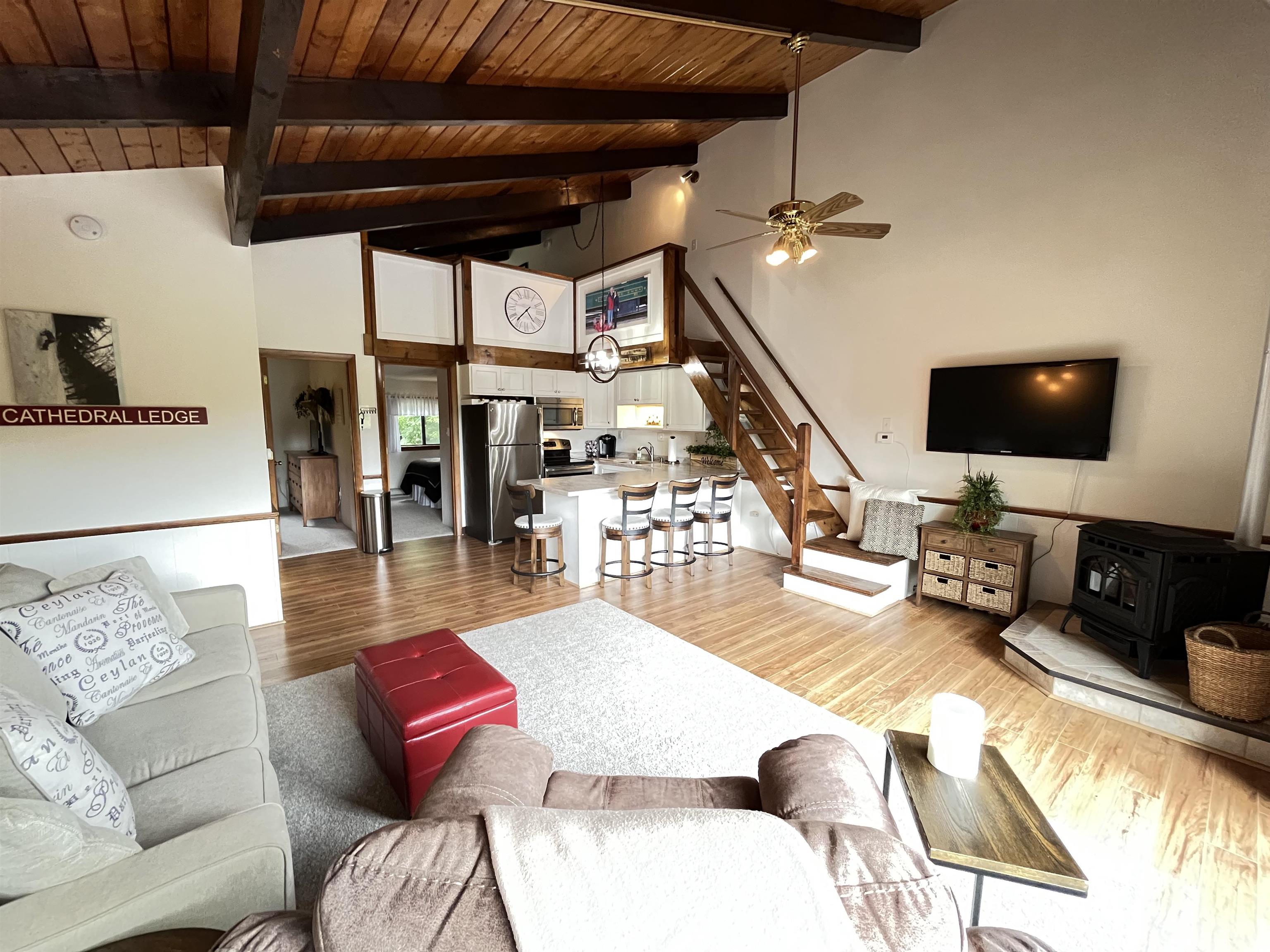 46 Linderhof Golf Course Road, Unit D12 Bartlett, NH 03838 - Photo 5 of 40 Gallery Image 5