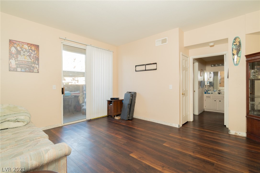 231 West Horizon Ridge Parkway, Unit 917 Henderson, NV 89012 - Photo 3 of 10