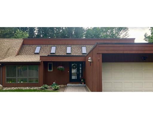 11 North Hillside Road Deerfield, MA 01373 - Photo 1 of 18 Gallery Image 1