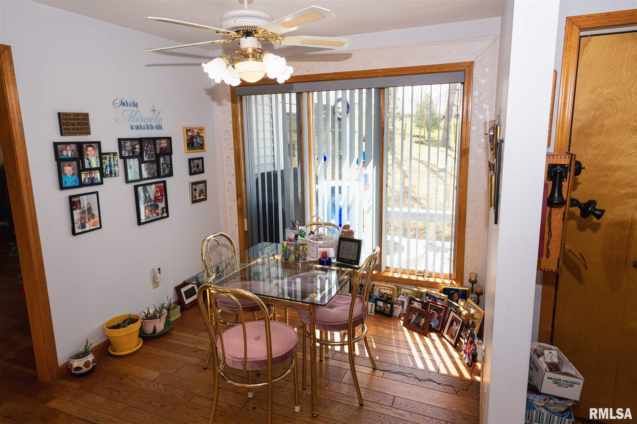 140 Somerset Road Harrisburg, IL 62946 - Photo 13 of 37 Gallery Image 13