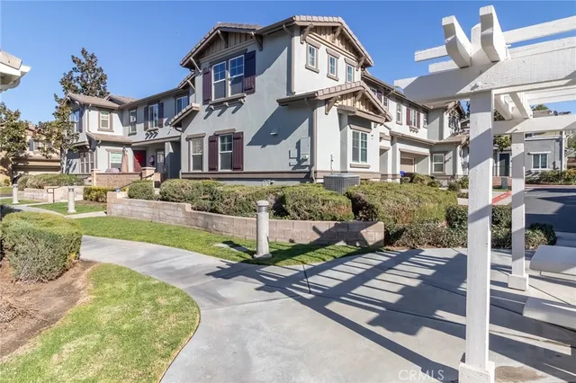 $524,999 | 22331 Blue Lupine Circle, Grand Terrace, CA 92313