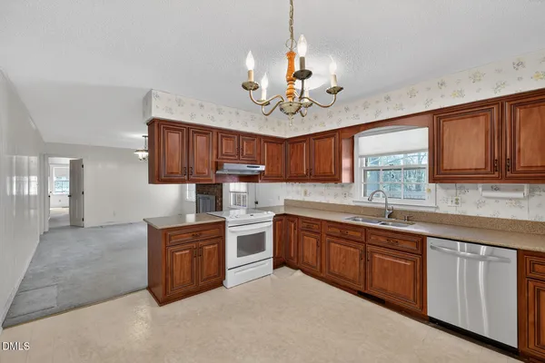 $525,000 | 1620 Wait Avenue, Wake Forest, NC 27587