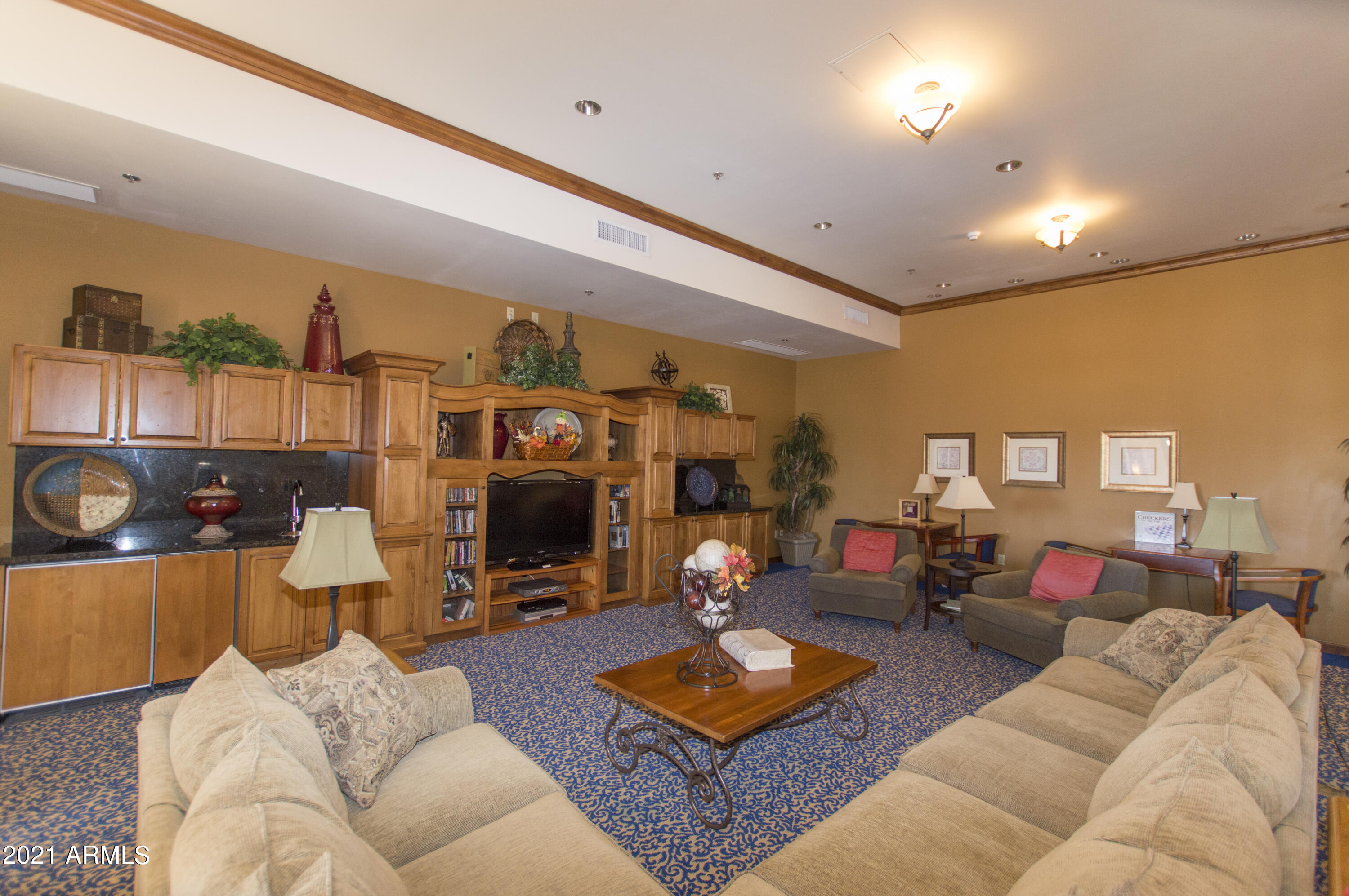 42450 Abbey Road Maricopa, AZ 85138 - Photo 40 of 53 Province Living Room