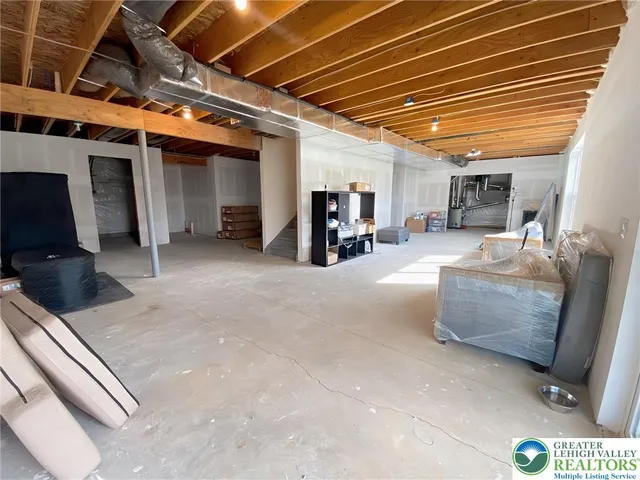 a view of a storage & utility room