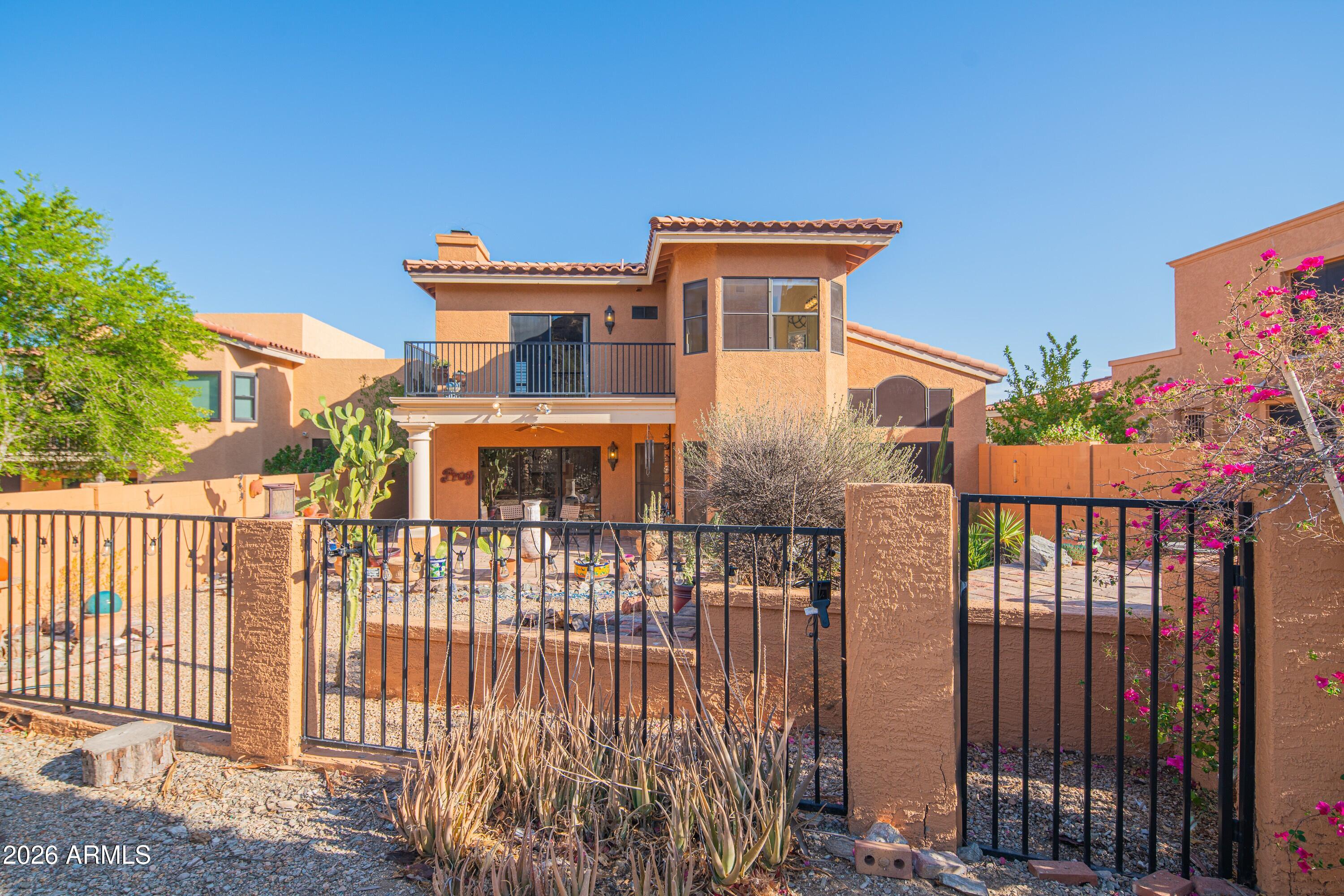 1054 East Shangri La Road Phoenix, AZ 85020 - Photo 26 of 37 Backyard