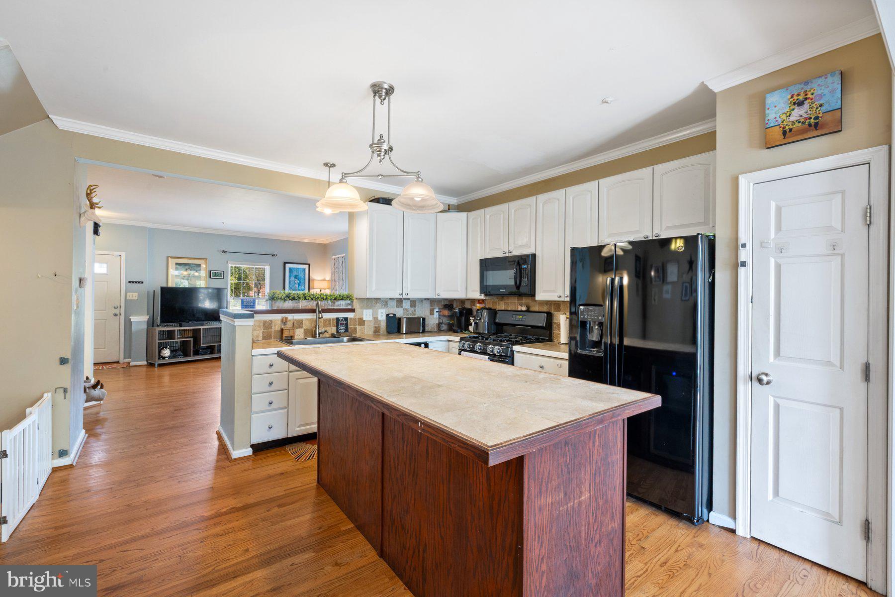 1700 Derrs Square West Frederick, MD 21701 - Photo 11 of 33 Kitchen