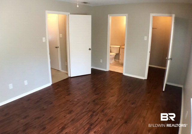 118 Du Rhu Drive Mobile, AL 36608 - Photo 8 of 14 master Bd rm