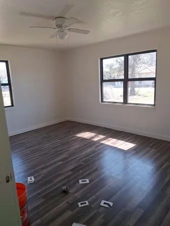 $1,395 | 603 East 10th Street, Kemp, TX 75143