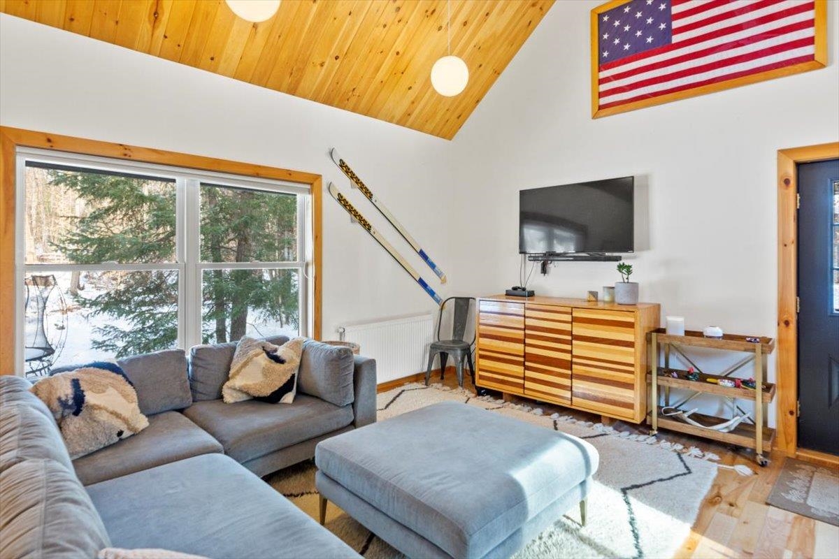 33 Strattonwald Road Winhall, VT 05340 - Photo 10 of 36