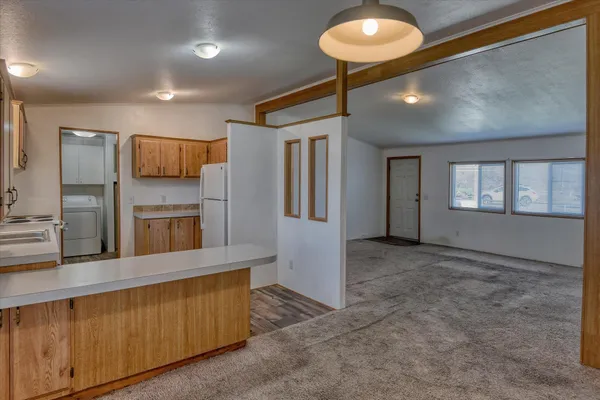 $199,900 | 214 South B Street, Sprague, WA 99032